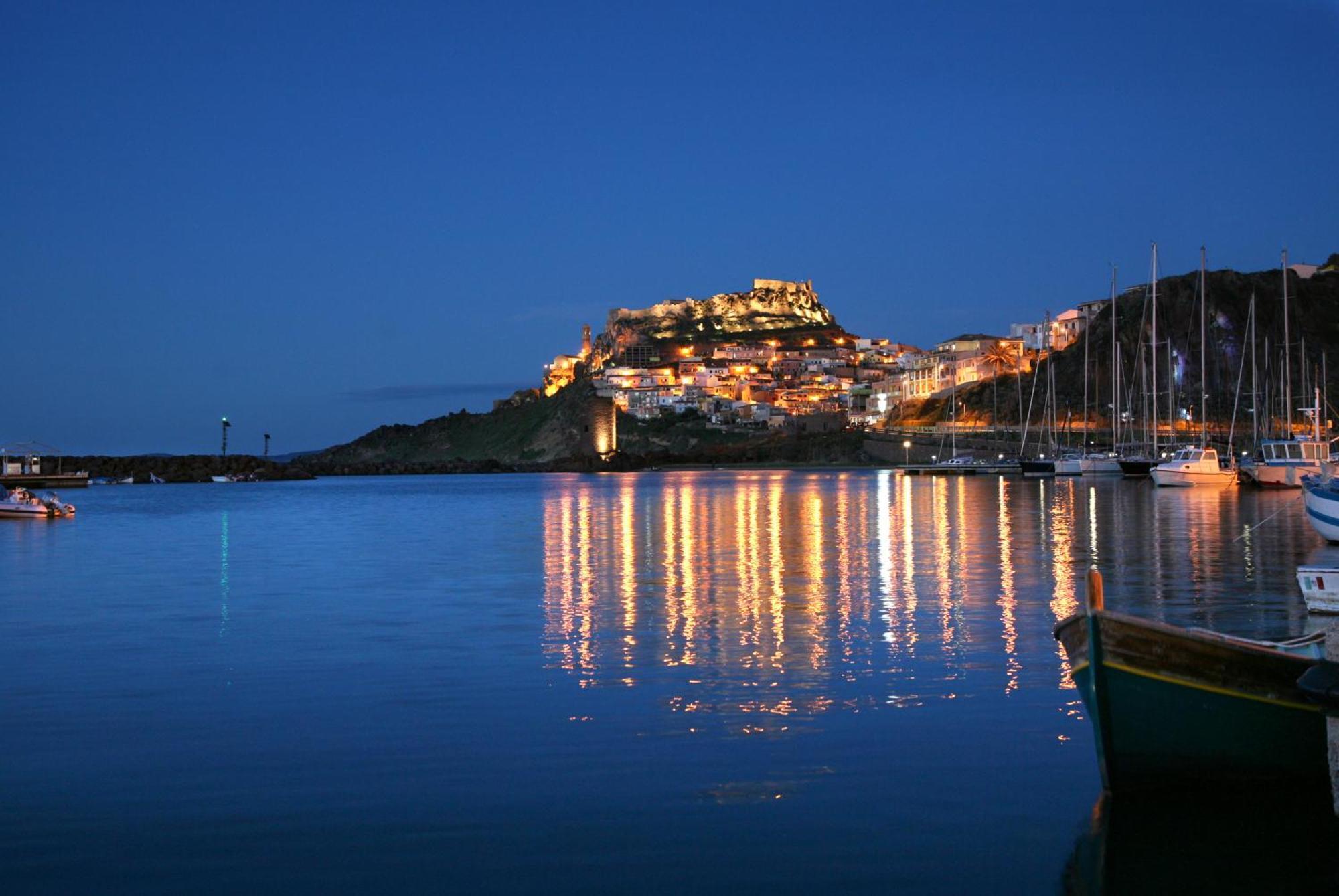 Janus Hotel Castelsardo Exteriör bild