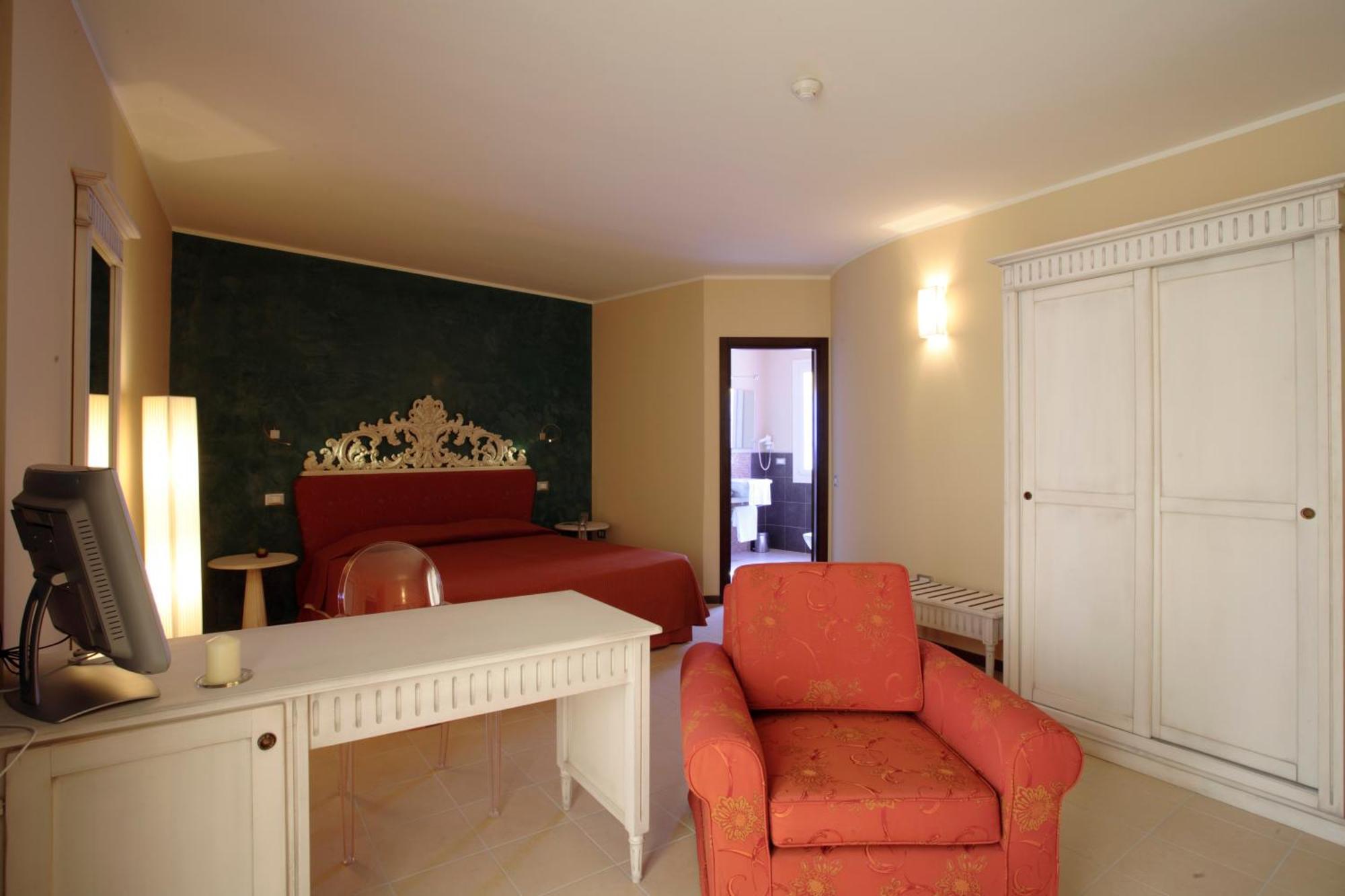 Janus Hotel Castelsardo Exteriör bild