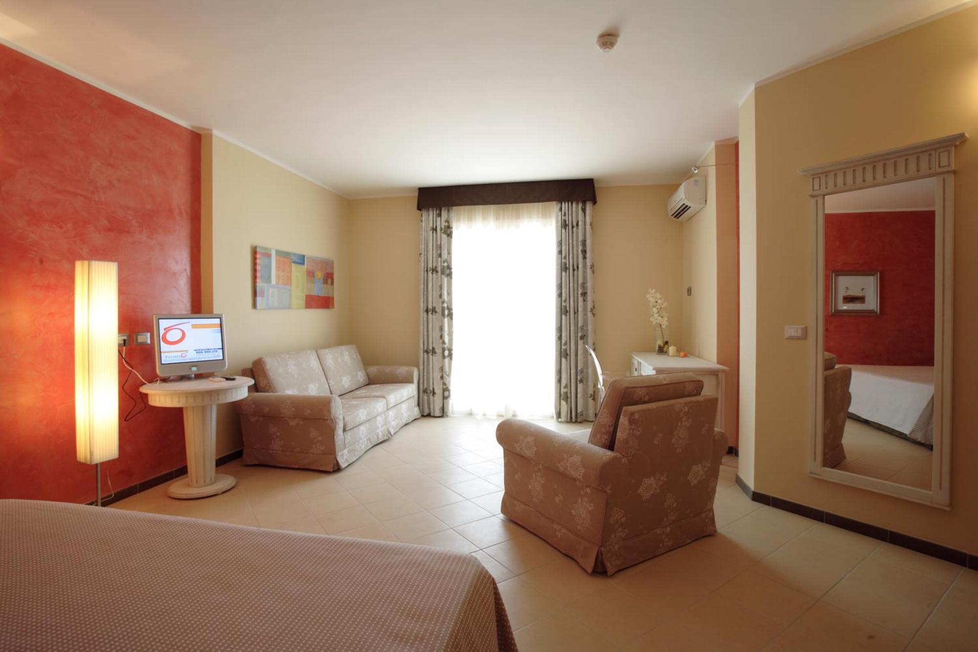 Janus Hotel Castelsardo Exteriör bild